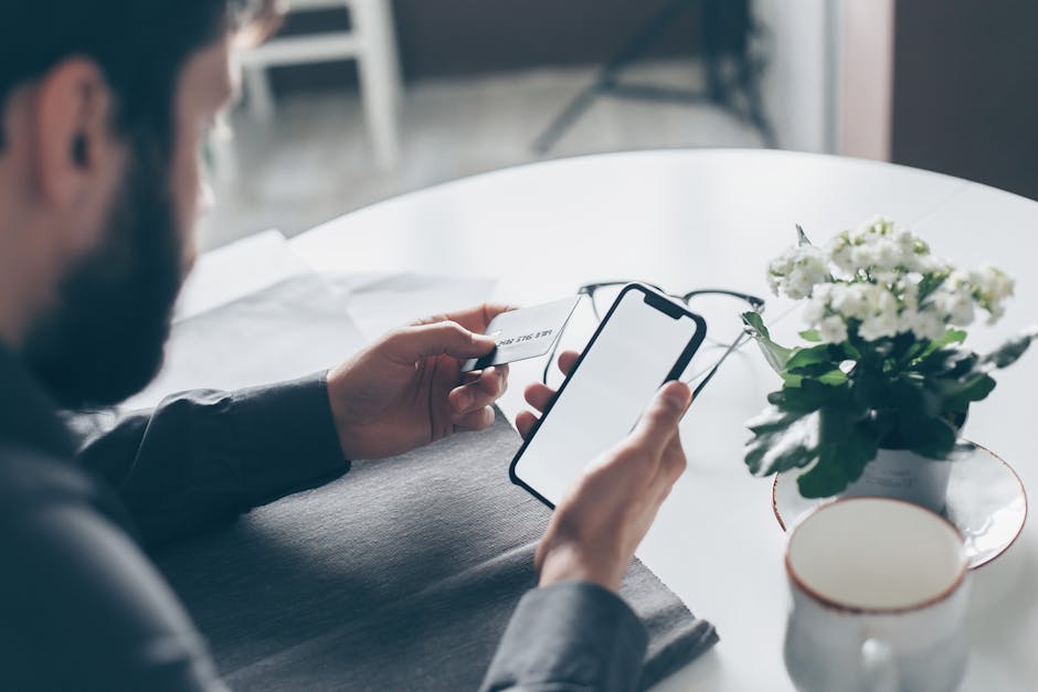 How to Choose CRM Software for Your E-commerce Business