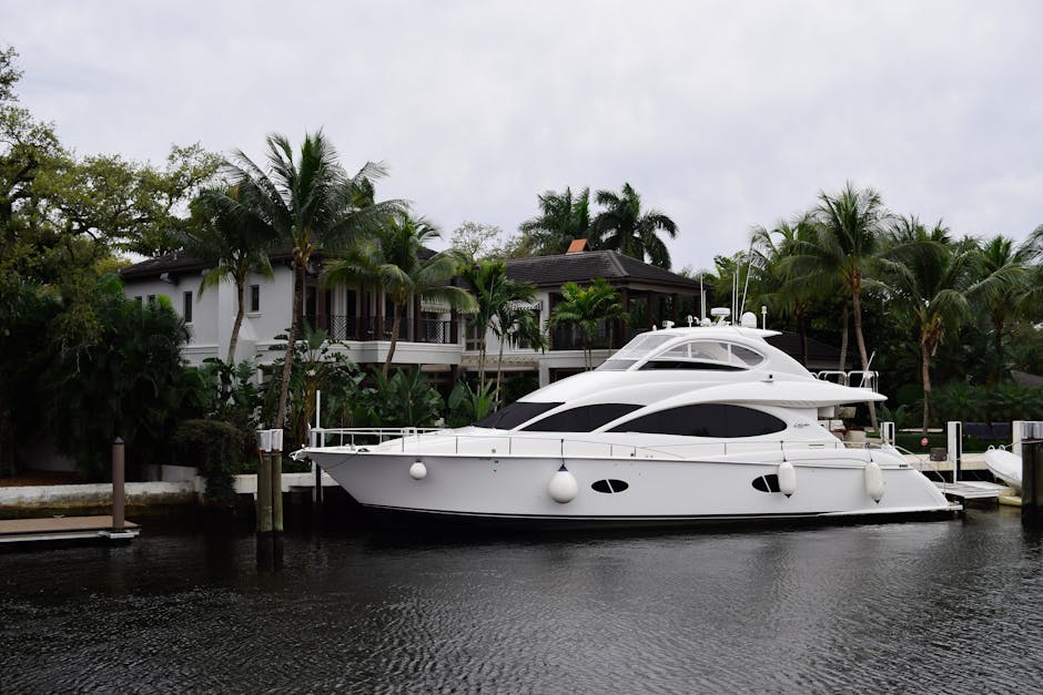 Crafting Exclusive Yacht-to-Polar Bear Safaris for Affluent Travelers